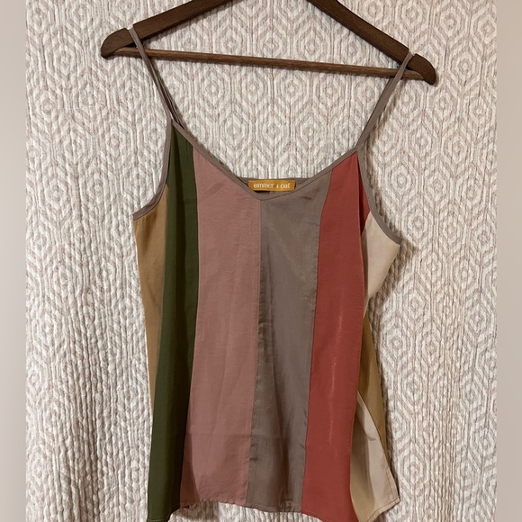 Multi color tank - Picture 1 of 3